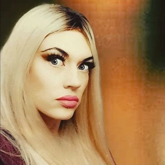 Meet your Posher, Jennifer - Picture 1 of 1